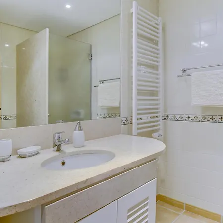 Sol Fantastico 3 Quartos Piscina アパート *