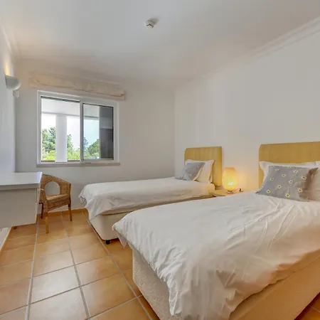 아파트 Sol Fantastico 3 Quartos Piscina 쿼테이라
